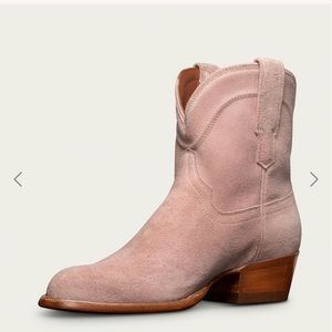 Tecovas Lucy Boots in Rose suede size 9